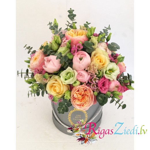 Flower box with roses Vuvuzela and ranunculus