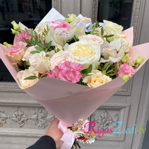 Bouquet of flowers in pastel colors mix