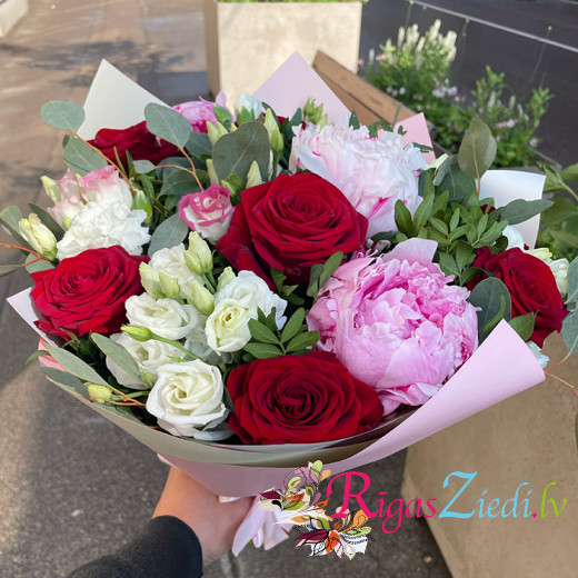 Bouquet of peonies, roses, eustoma