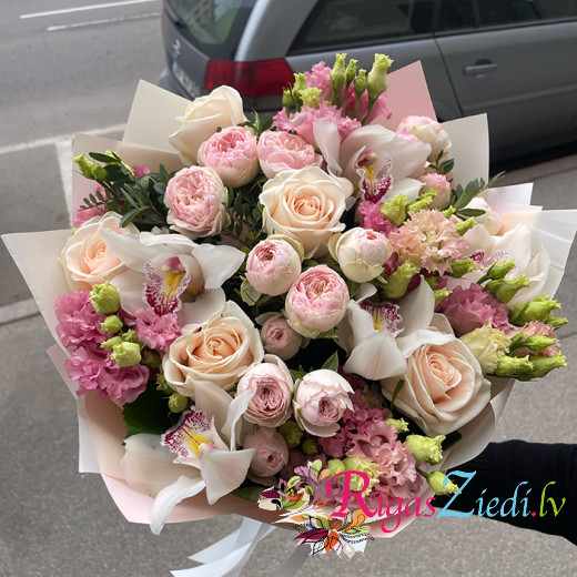 Bouquet of flowers in pastel colors Tenderness