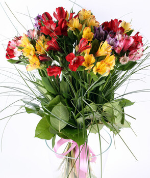 Colourful Alstromery bouquet 