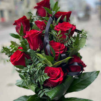 Funeral bouquet of red roses