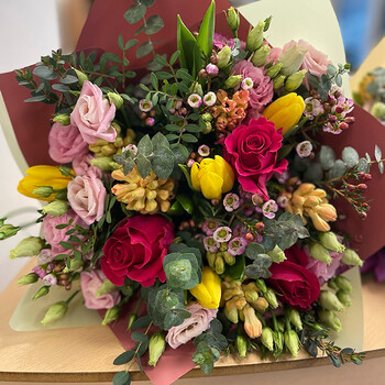 ​Flower bouquet "Trust the florist"