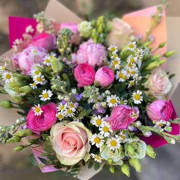 A bouquet of spring and summer flowers