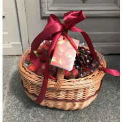 Basket with berries