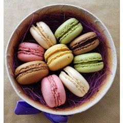 Macarons cepumi  kārbiņā