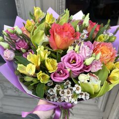 Ziedu pu&scaron;ķis Wild Spirit &mdash; skats no sāna